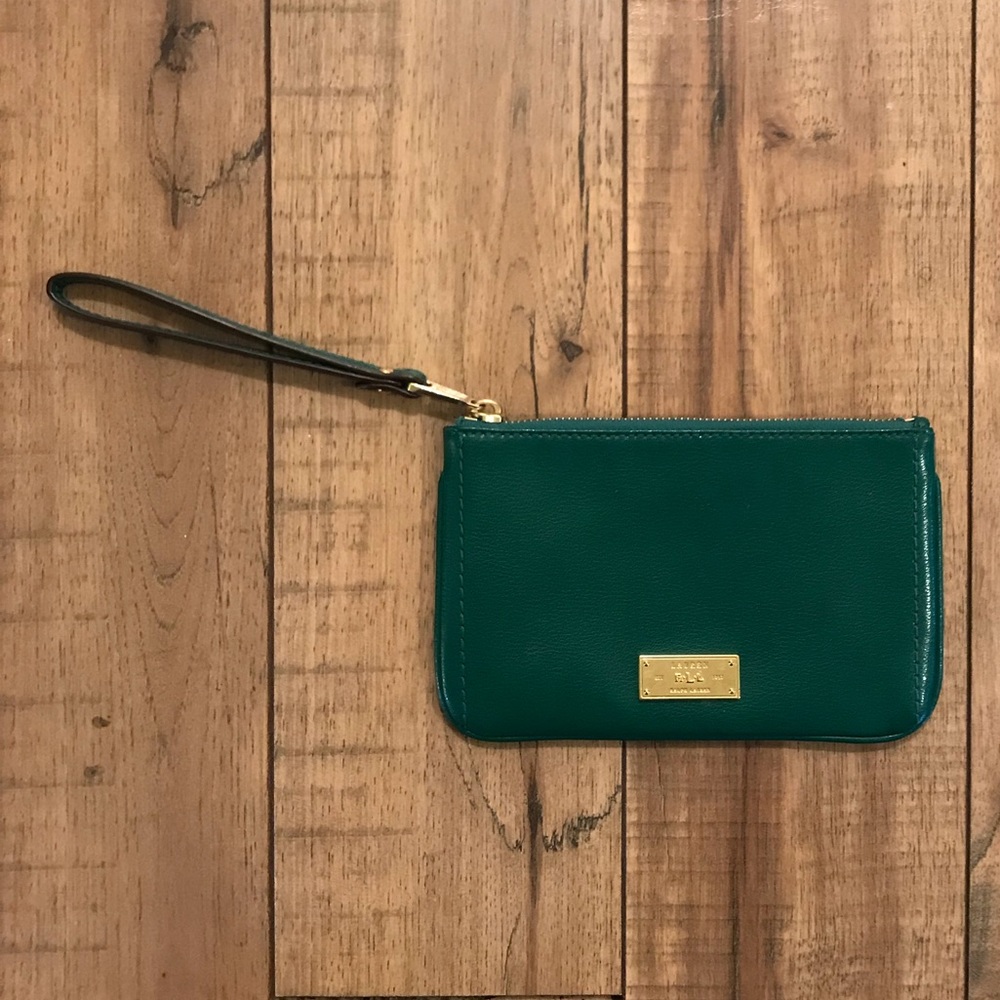 💚Ralph Lauren emerald green new wristlet💚